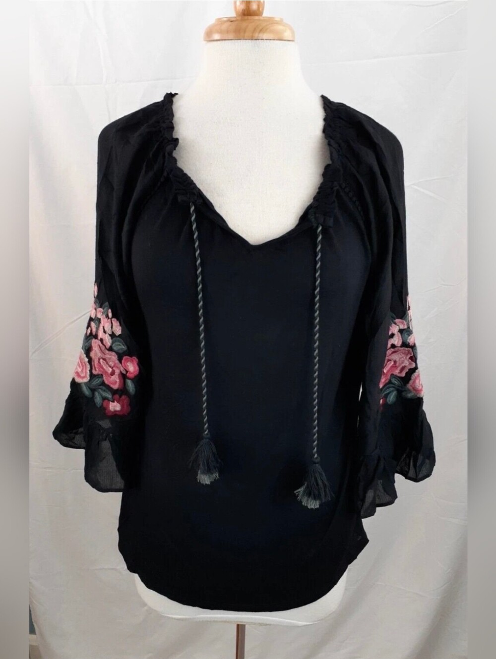 Vintage America Black Valerie Top Floral Stitching On Bell Sleeves Size XXL